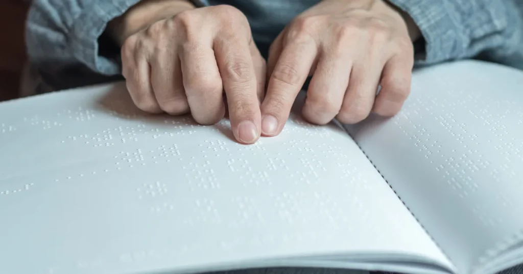 Braille : Comment le cerveau code les mots sans vision
